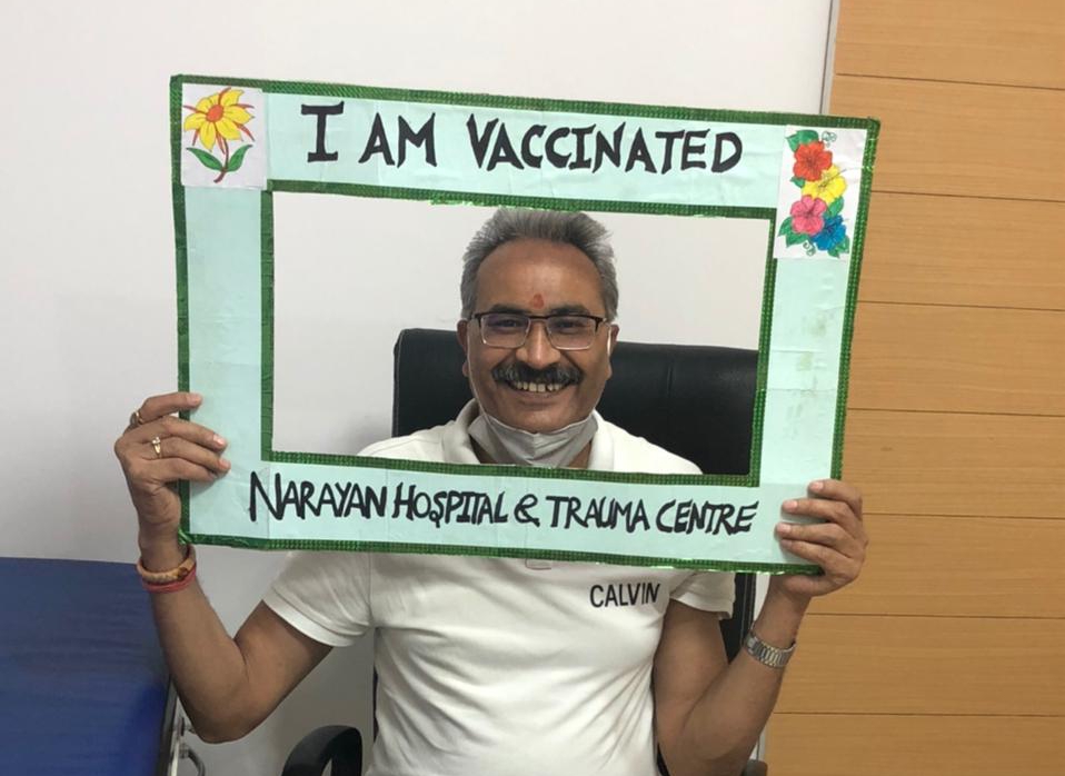 समाज सेवी विजय भूषण गर्ग ने लगवाई कोरोना वैक्सीन की दूसरी डोज 